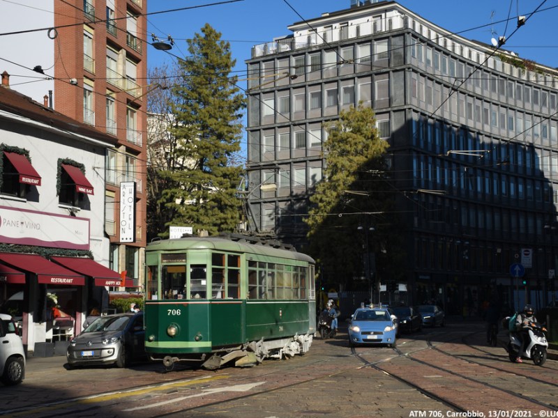 L’inverno a Milano è sabbia tra i&nbsp;binari